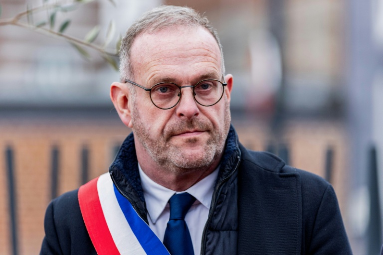 Le maire de Hénin-Beaumont, Steeve Briois, le 13 février 2026 à Hénin-Beaumont, dans le Pas-de-Calais