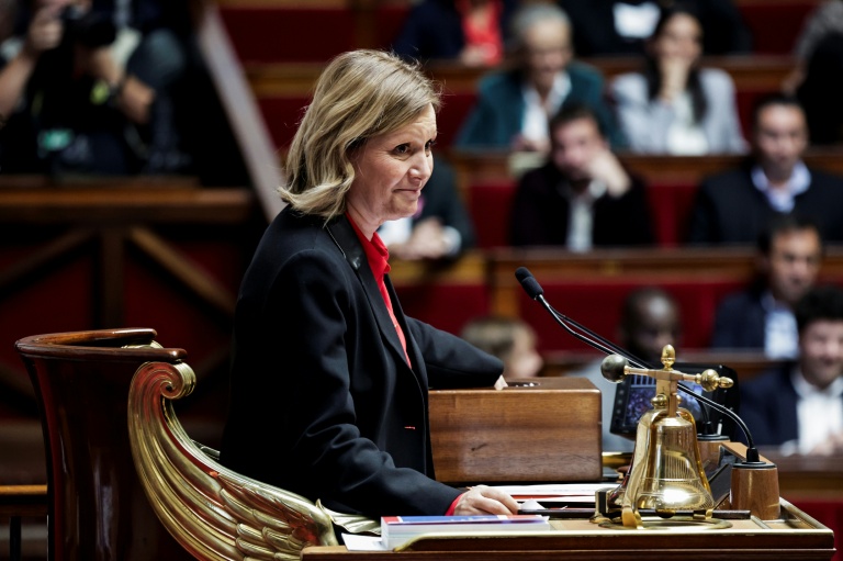 La présidente de l'Assemblée Yaël Braun-Pivet préside la séance ouvrant la session ordinaire du Parlement, le 1er octobre 2025 