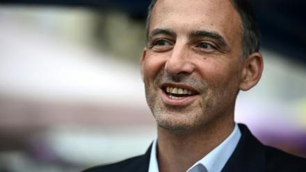 Raphaël Glucksmann lors de la deuxième édition des Rencontres de Place publique, mouvement qu'il copréside, le 4 octobre 2025 à La Réole, en Gironde