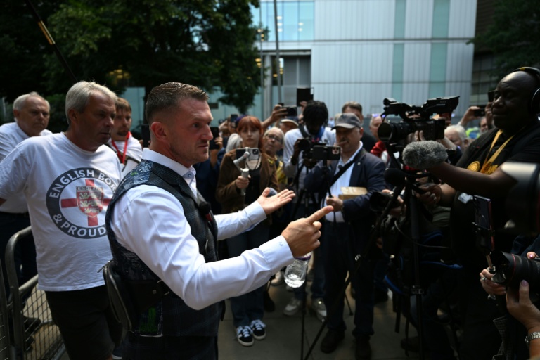 Le dirigeant d'extrême droite britannique Tommy Robinson, le 3 juillet 2025 à Londres