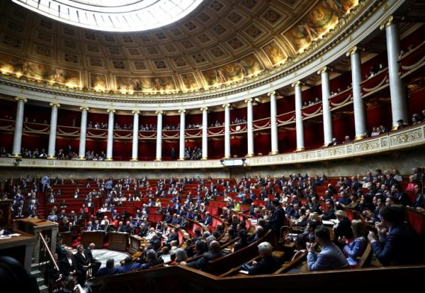 Les députés ont supprimé vendredi une disposition du texte relatif au droit à l'aide à mourir, selon laquelle les patients qui y auraient recours seraient ensuite "réputés décédés de mort naturelle" sur leurs certificats de décès