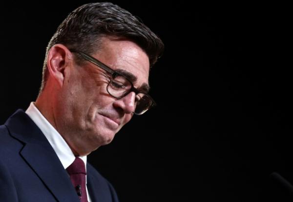 Andy Burnham, confirmé comme nouveau chef du Labour et prochain Premier ministre, quitte la "conférence extraordinaire" du Parti travailliste, le 17 juillet 2026 à Londres