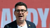 Andy Burnham le 22 mai 2026 à Ashton-in-Makerfield, en Angleterre