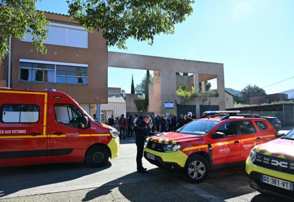 L'entrée du collège Joseph-Lakanal à Aubagne, le 12 octobre 2026