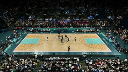 L'Arena Bercy lors du tournoi olympique masculin de basket, le 10 août 2024 aux Jeux de Paris