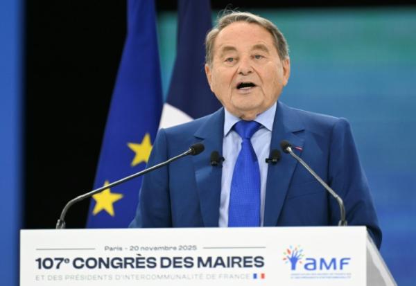 André Laignel au Congrès des maires à Paris Expo Porte de Versailles le 20 novembre 2025