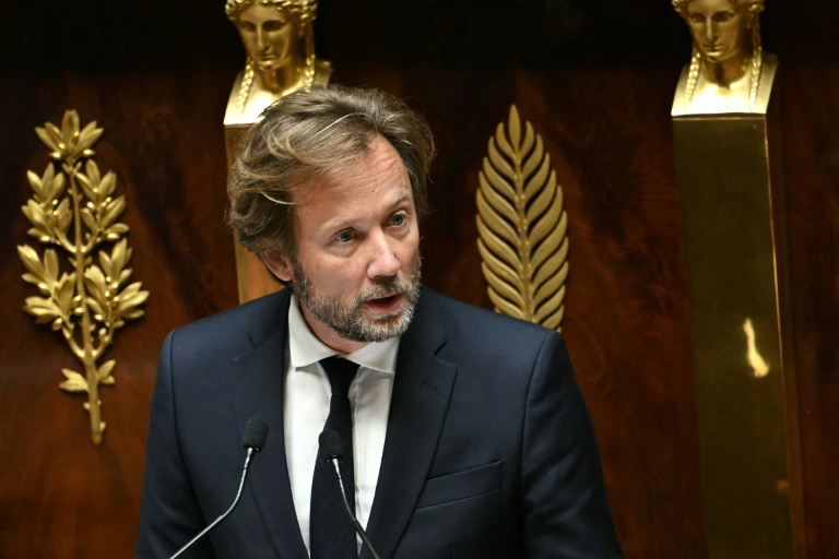 Boris Vallaud, président du groupe PS à l'Assemblée nationale, le 8 septembre 2025, avant le vote de confiance sur le gouvernement Bayrou