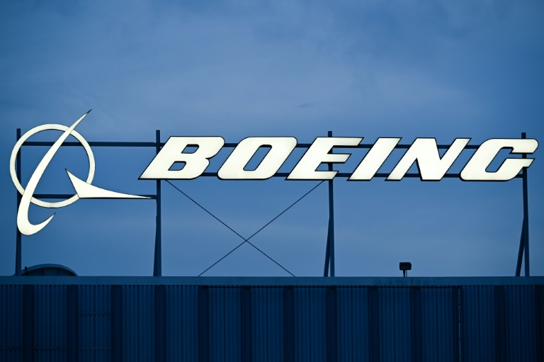 Boeing a activé un plan de gestion de crise le 4 septembre, et lancé le recrutement d'ouvriers 
