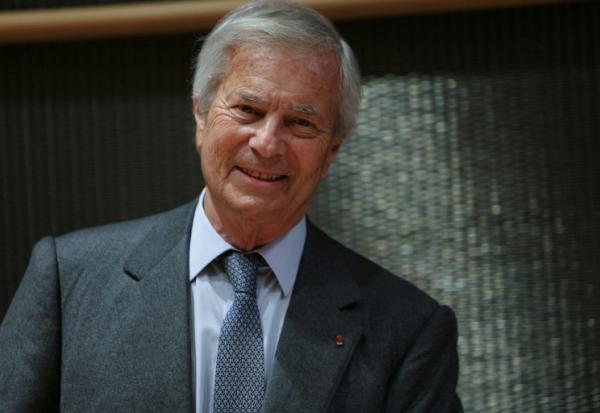 Le milliardaire conservateur Vincent Bolloré à l'Assemblée nationale à Paris, le 24 mars 2026, pour une audition par la commission d'enquête parlementaire sur l'audiovisuel public