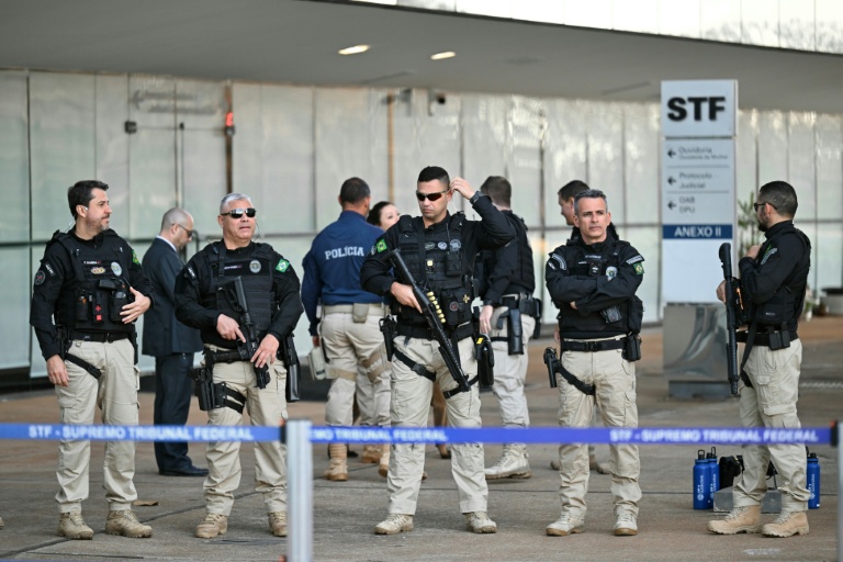 Devant la Cour suprême à Brasilia, le 2 septembre 2025