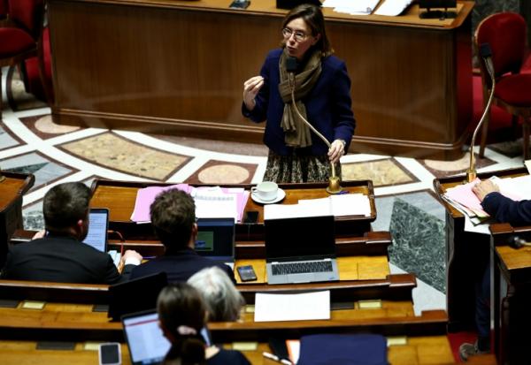 La ministre de l'Action et des Comptes publics, Amélie de Montchalin, devant les députés à l'Assemblée nationale, lors de l'examen du projet de loi de finances pour 2026 Paris, le 15 janvier 2026