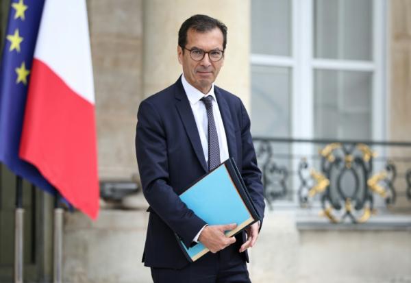 Le ministre du Travail, Jean-Pierre Farandou, quittant l'Elysée après un Conseil des ministres, Paris, le 1er juillet 2026