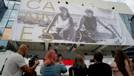 Déploiement de l'affiche officielle du 79e Festival de Cannes, le 10 mai 2026 à Cannes