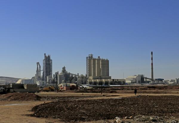 Vue de la cimenterie de Lafarge à Jalabiya, en Syrie, le 19 février 2018