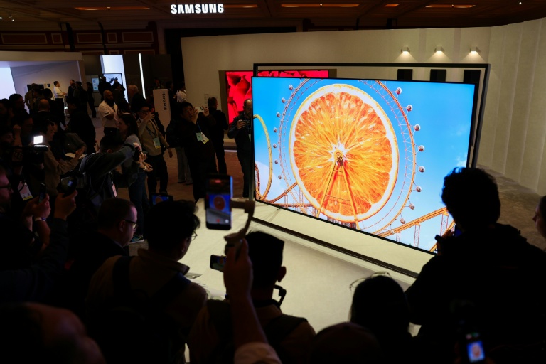 Samsung dévoile une télévision Micro RGB au CES de Las Vegas le 4 janvier 2026