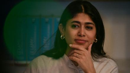 L'eurodéputée Rima Hassan (La France insoumise) en conférence de presse, le 3 avril 2026 à Paris