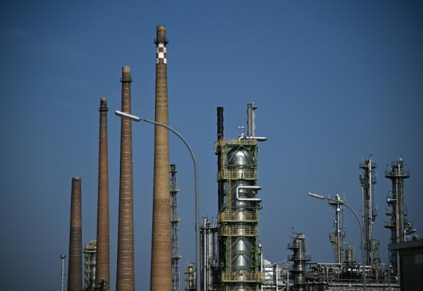 La production mondiale de pétrole, de charbon et de gaz a augmenté 