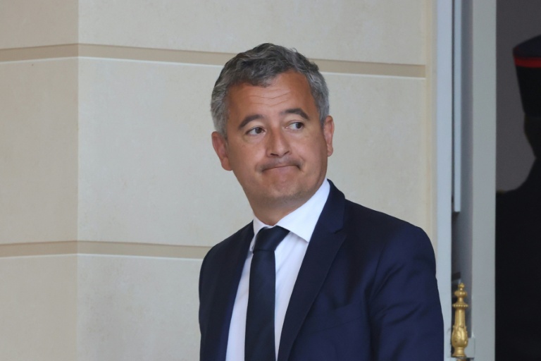 Le ministre de la Justice, Gérald Darmanin, à la sortie de l'Élysée à l'issue du Conseil des ministres, le 6 mai 2026 à Paris