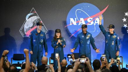 Cérémonie de bienvenue pour les astronautes d'Artemis II, le 11 avril 202- à Houston (de gauche à droite: le Canadien Jeremy Hansen, Christina Koch, Victor Glover et le commandant Reid Wiseman)