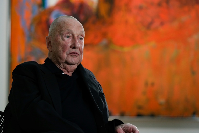 L'artiste allemand Georg Baselitz au Centre Pompidou avant l'exposition 