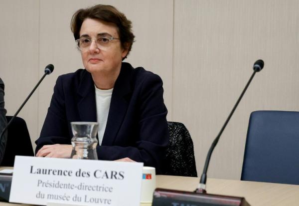 Laurence des Cars, présidente du musée du Louvre, lors d'une audition devant la commission de la culture du Sénat à Paris, le 17 décembre 2025