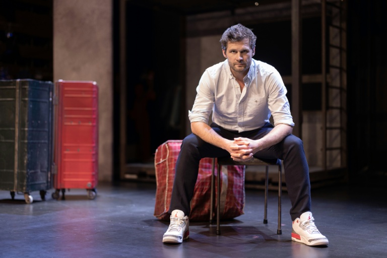 Le metteur en scène Alexis Michalik au Thé^tre de la Renaissance à Paris, le 19 janvier 2024