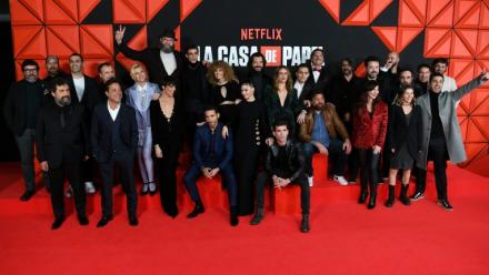 Les acteurs de la série "Casa de Papel" le 30 novembre 2021 à Madrid, en Espagne