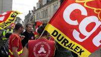 Un rassemblement à l'appel de la CGT a réuni 70 personnes devant le tribunal de commerce d'Orléans, avant l'audience, le 17 septembre 2026.