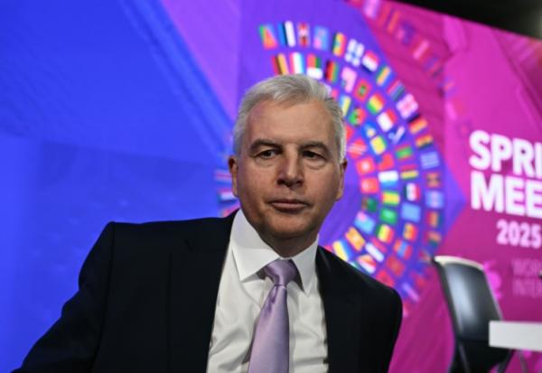 Le directeur de la région Europe du FMI, Alfred Kammer, lors des réunions de printemps du Fonds monétaire international et de la Banque mondiale, le 25 avril 2025 à Washington