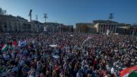 Rassemblement électoral organisé par le parti hongrois d'opposition Tisza à Budapest, le jour de la fête nationale hongroise, le 15 mars 2026