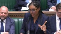 Image tirée d'un enregistrement diffusé par l'Unité d'enregistrement parlementaire (PRU) du Parlement britannique montrant des députés lorts d'un débat sur une motion pour savoir si le Premier ministre Keir Starmer doit être soumis à une enquête parlementaire au sujet de la nomination de Peter Mandelson comme ambassadeur à Washington, le 28 avril 2026 à la Chambre des communes à Londres