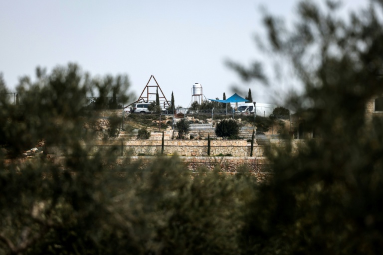 Vue d'un avant-poste établi par des colon israéliens près du village de Abou Falah, au nord-est de Ramallah, le 12 mars 2026
