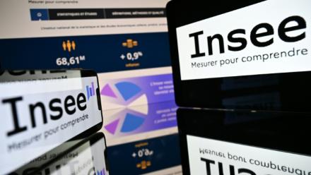 Les Français les plus riches sont plus souvent cadres ou indépendants, vivent en couple sans enfant et cumulent revenus importants, biens immobiliers, assurance vie, placements et patrimoine professionnel, selon une étude de l'Insee