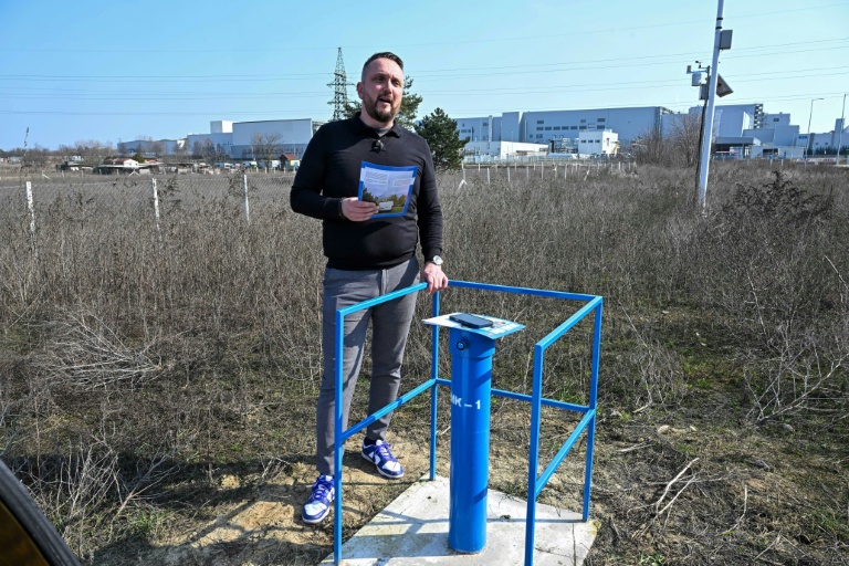 Peter David Balogh, porte-parole de la muncipalité de Göd, située à environ 25 km au nord de la capitale hongroise Budapest, le 3 mars 2026
