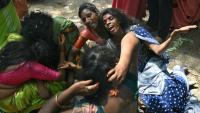 Des membres de la communauté transgenre participent au festival annuel Koovagam, le 29 avril 2026 à Kallakurichi, dans l'Etat indien méridional du Tamil Nadu 