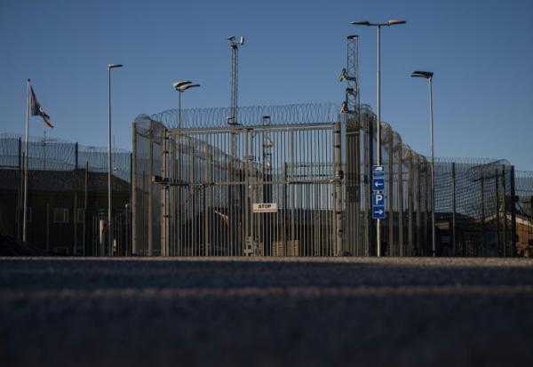 La prison de Rosersberg, au nord de Stockholm, le 4 mars 2026 en Suède