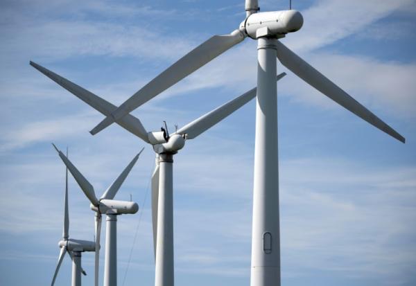 Les énergies renouvelables se déploient au niveau mondial plus vite que les énergies fossiles, malgré les changements de politiques aux Etats-Unis, selon l'AIE