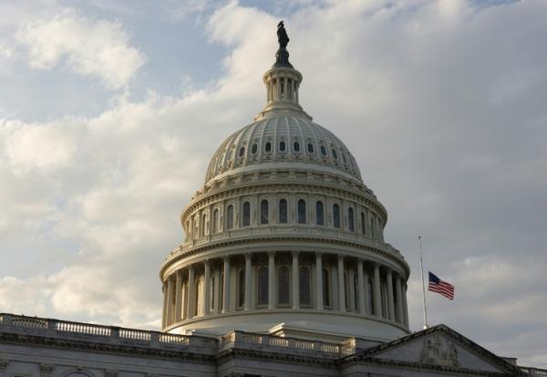 Les sénateurs américains ont trouvé dimanche un accord provisoire en vue de mettre fin à la paralysie budgétaire