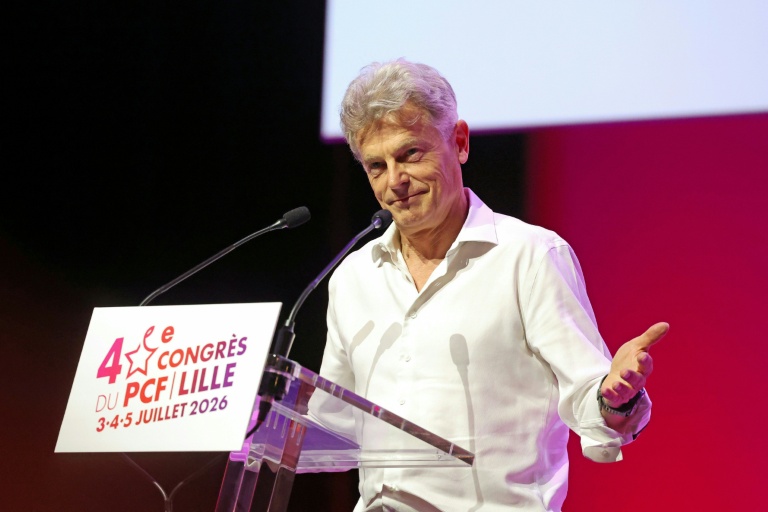 Fabien Roussel donne un discours au congrès du Parti communiste, le 3 juillet 2026 à Lille (Nord)