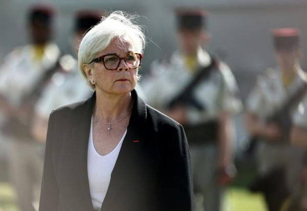 La ministre des Armées Catherine Vautrin le 28 avril 2026 à Suippes dans la Marne