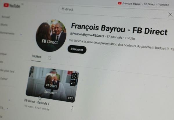 Image captée sur un écran d'ordinateur du premier épisode, sur YouTube, de "FB Direct", du Premier ministre François Bayrou, le 5 août 2025, à Paris