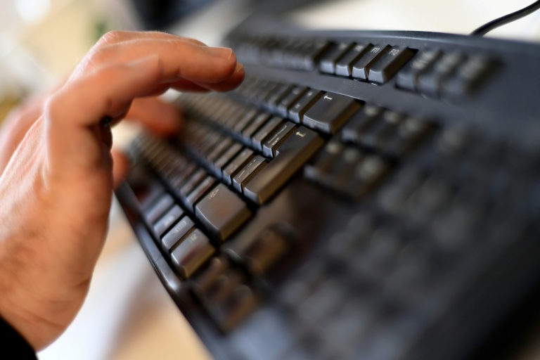 Un outil d'intelligence artificielle chinois, baptisé Artex, accusé par Séoul d'avoir été utilisé dans de récentes cyberattaques, a fermé son code source après avoir reconnu qu'il avait été détourné par des 