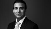 L'homme d'affaires et investisseur indien, fondateur et PDG d'ARISE IIP, Gagan Gupta, pose lors d'une séance photo dans son bureau à Paris le 16 juin 2026
