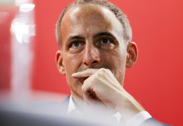 L'eurodéputé et leader de Place publique Raphaël Glucksmann, à Pontoise (Val-d'Oise), le 16 novembre 2025