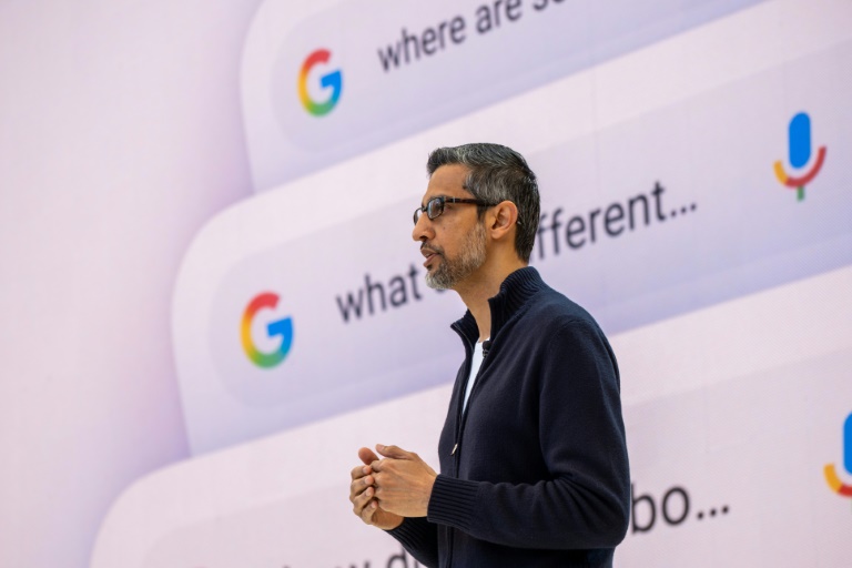 Le patron de Google Sundar Pichai s'adresse au public lors de la conférence annuelle du groupe pour les développeurs à Mountain View, en Californie, le 20 mai 2025.