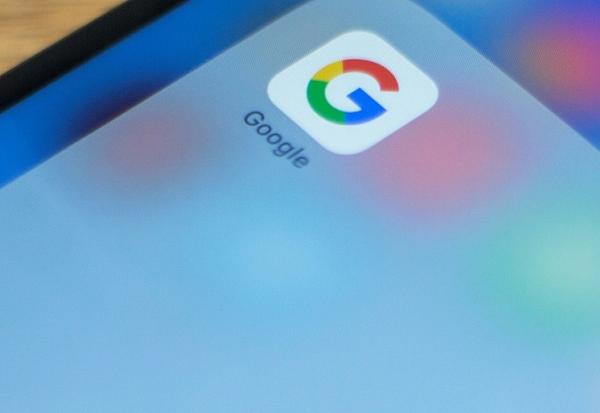 Google a été condamné mercredi aux Etats-Unis à verser 425,7 millions de dollars de dommages à près de 100 millions d'utilisateurs pour atteinte à leur vie privée