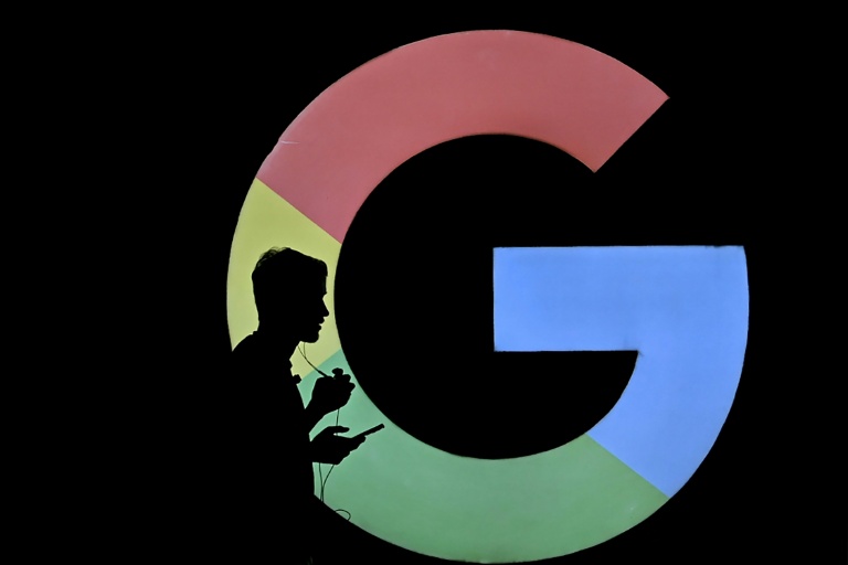 Réaliser des recherches de produits, acheter et échanger avec les services clients des revendeurs, c'est la promesse de la dernière version professionnelle de Gemini, présenté par Google