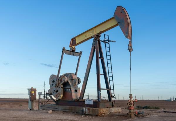 Puits de pétrole à Stanton, au Texas, le 8 juin 2023.