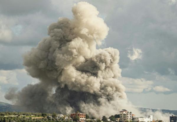 Après une frappe israélienne à Nabatiyé, dans le sud du Liban, le 12 avril 2026

