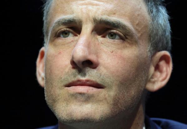 L'eurodéputé Raphaël Glucksmann lors d'un débat à Montrouge, près de Paris, le 22 juin 2026